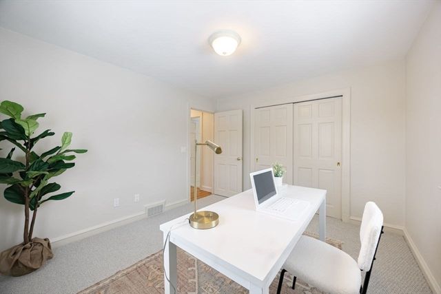 15 Alroy Rd, Weymouth, MA 02190