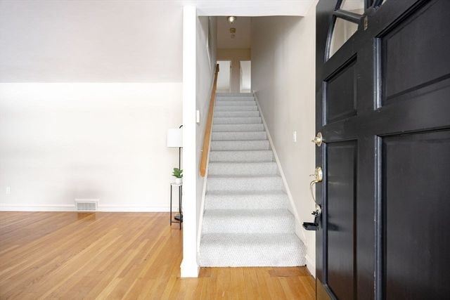 15 Alroy Rd, Weymouth, MA 02190