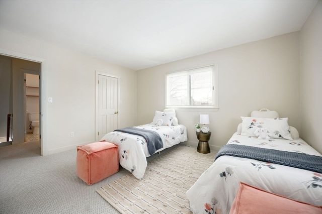 15 Alroy Rd, Weymouth, MA 02190