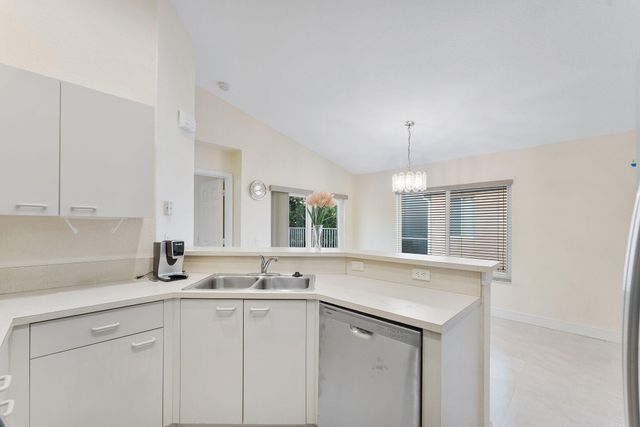 1353 Canary Island Drive, Weston, FL 33327