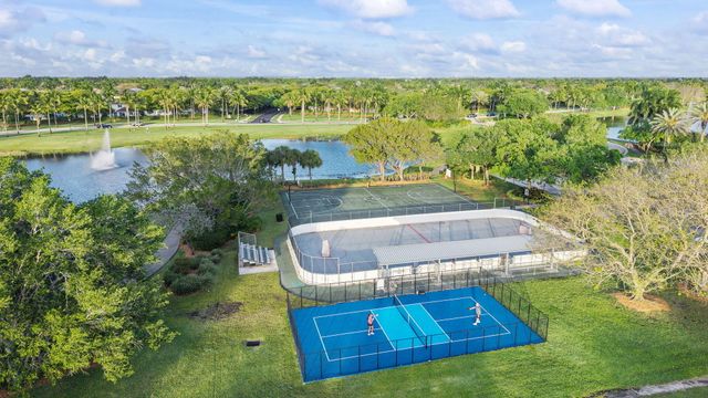 1353 Canary Island Drive, Weston, FL 33327