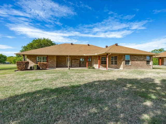 6671 Fm 660, Ennis, TX 75119