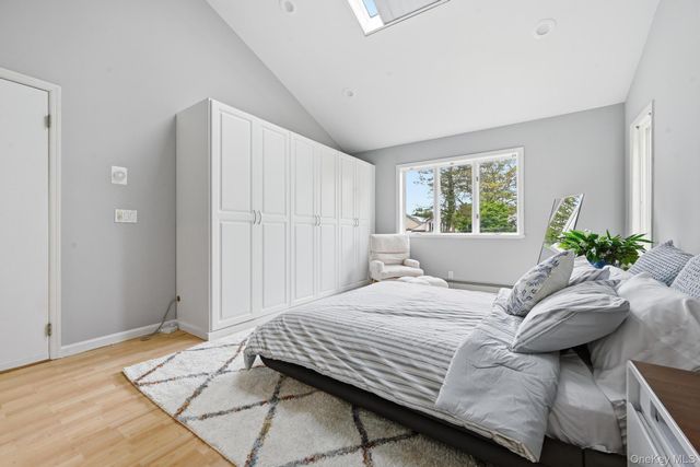 140 North Street, Locust Valley, NY 11560