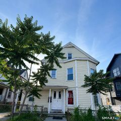 271 Vine Street 3, Bridgeport, CT 06604