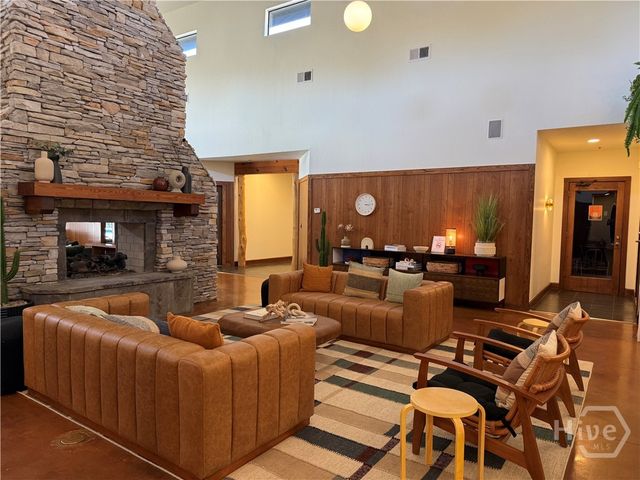 211 North Avenue 1224, Athens, GA 30601