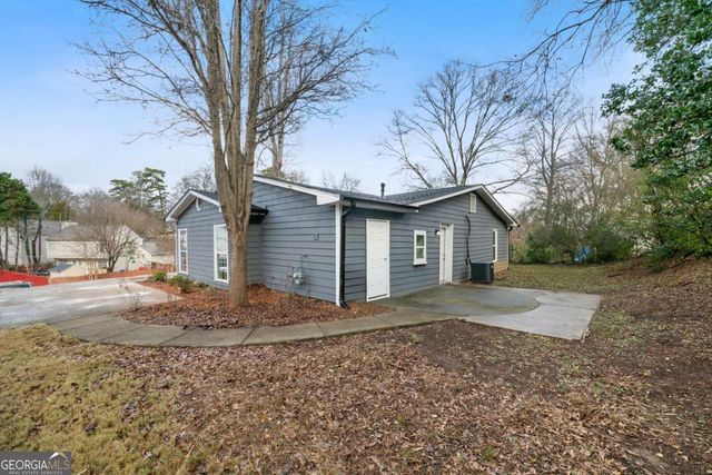 356 Lake Drive, Atlanta, GA 30354