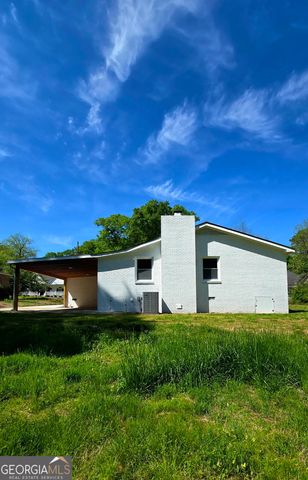 109 Bowers Street, Royston, GA 30662
