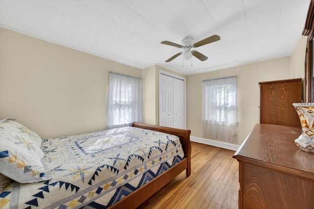 26 Oriole Street, New Bedford, MA 02745