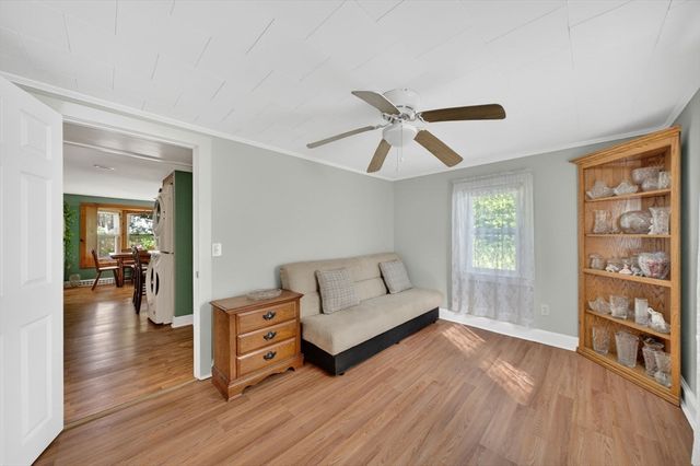 26 Oriole Street, New Bedford, MA 02745