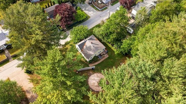 26 Oriole Street, New Bedford, MA 02745