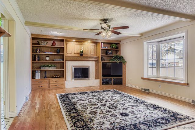 7607 S Pierce Way, Littleton, CO 80128