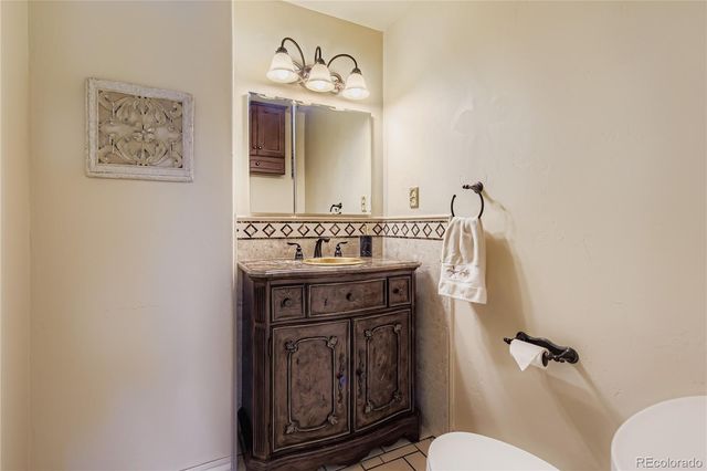 7607 S Pierce Way, Littleton, CO 80128