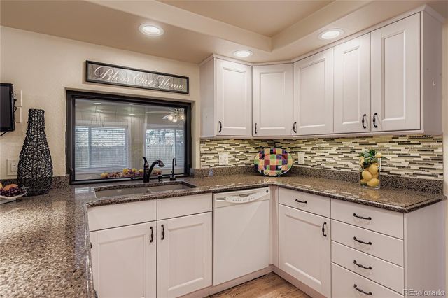 7607 S Pierce Way, Littleton, CO 80128