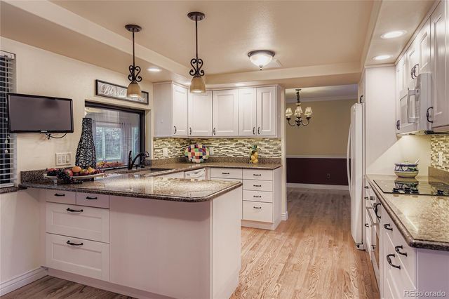 7607 S Pierce Way, Littleton, CO 80128