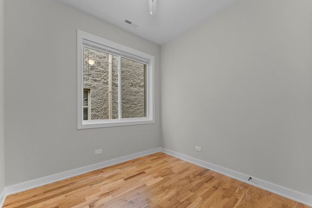 3029 W Washington Boulevard, Chicago, IL 60612