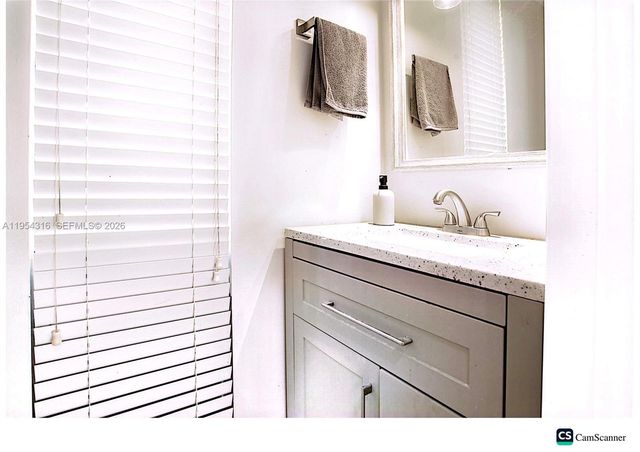 1531 SE 15th St 5, Fort Lauderdale, FL 33316