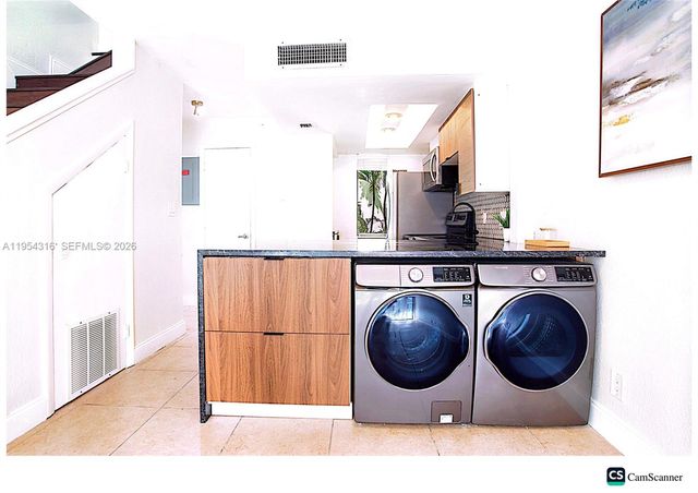 1531 SE 15th St 5, Fort Lauderdale, FL 33316