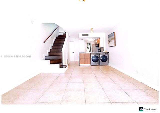 1531 SE 15th St 5, Fort Lauderdale, FL 33316