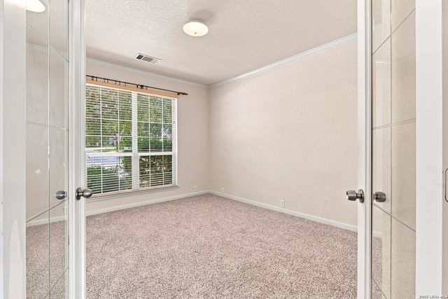 718 Desert Bluff, San Antonio, TX 78258