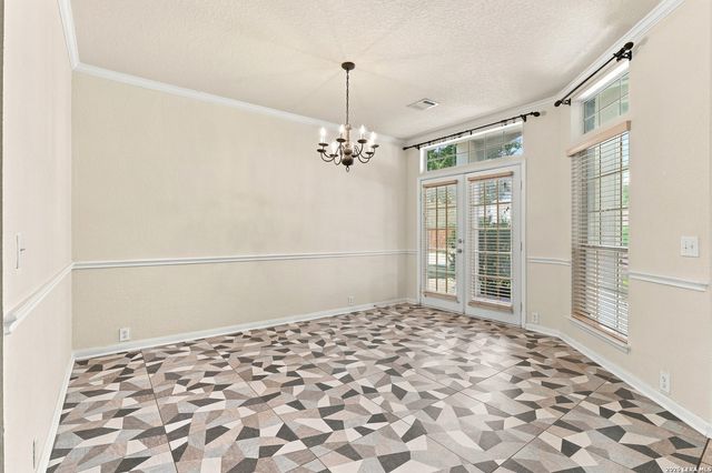 718 Desert Bluff, San Antonio, TX 78258