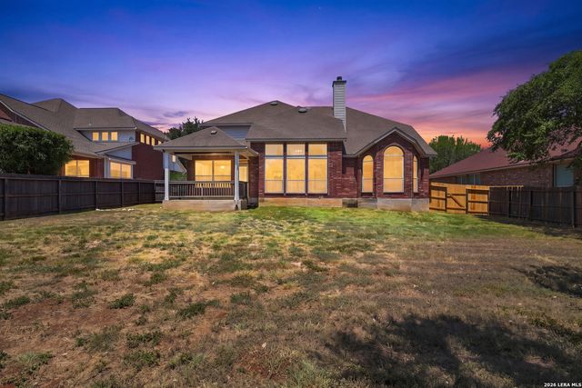 718 Desert Bluff, San Antonio, TX 78258