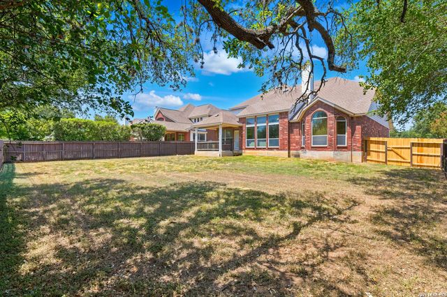 718 Desert Bluff, San Antonio, TX 78258