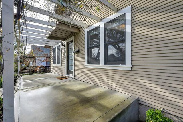425 J St, Davis, CA 95616