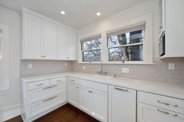 425 J St, Davis, CA 95616