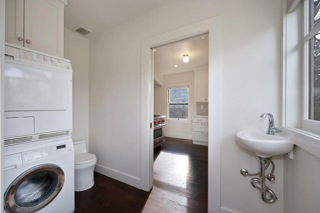 425 J St, Davis, CA 95616