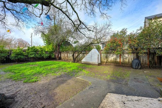 425 J St, Davis, CA 95616