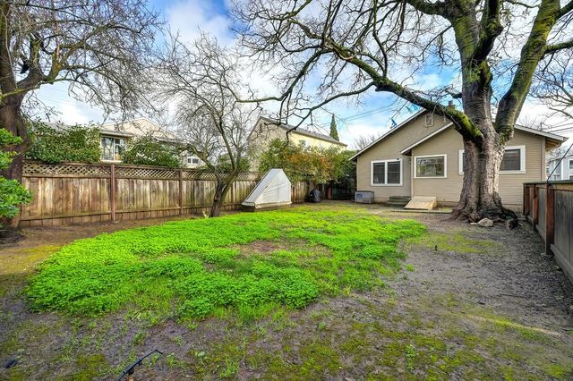 425 J St, Davis, CA 95616