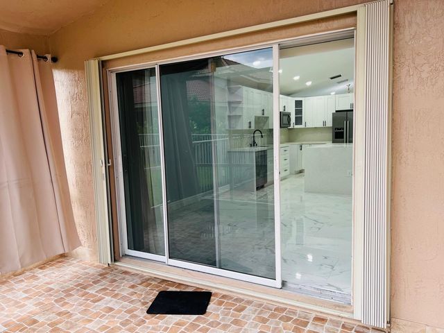 11534 NW 4th Manor, Coral Springs, FL 33071