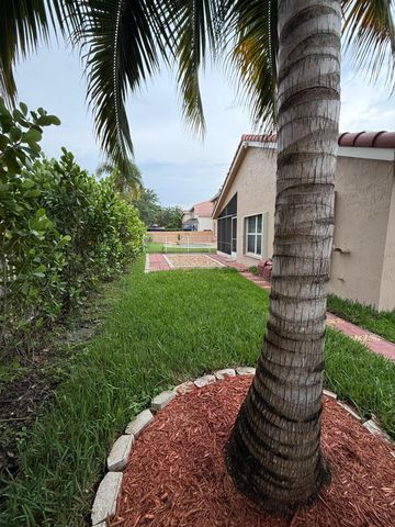 11534 NW 4th Manor, Coral Springs, FL 33071