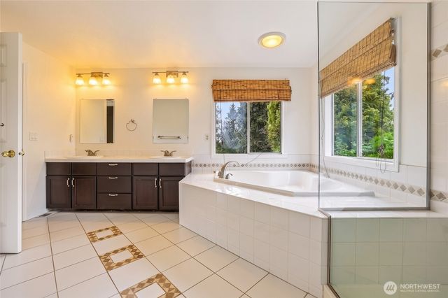 5223 68th Drive NE, Marysville, WA 98270