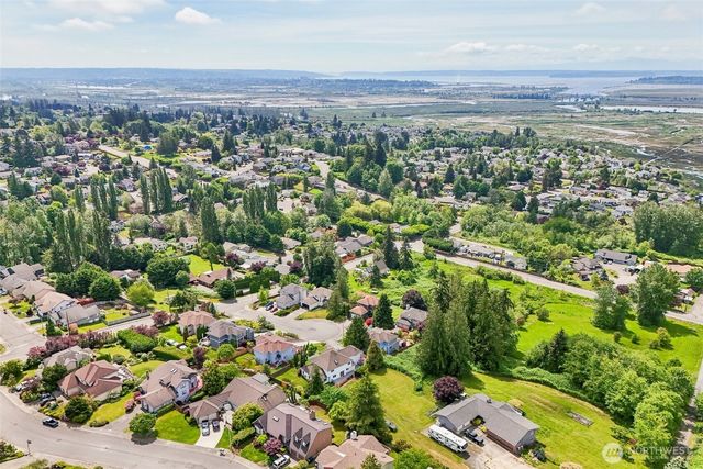 5223 68th Drive NE, Marysville, WA 98270