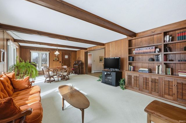 4002 Dalewood Drive, Fort Wayne, IN 46815