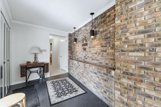 4002 Dalewood Drive, Fort Wayne, IN 46815