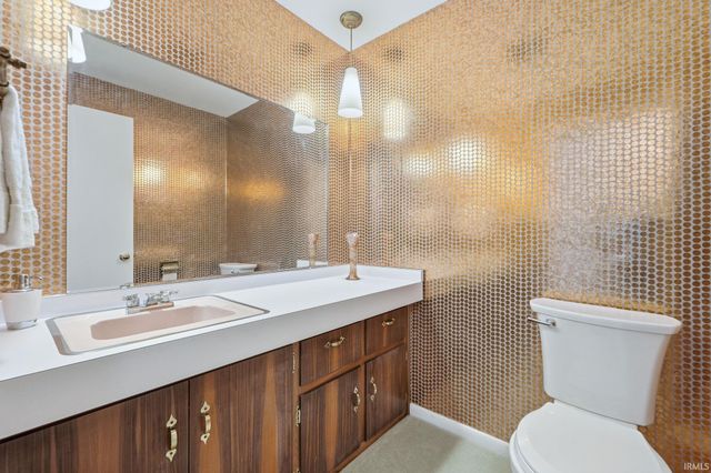 4002 Dalewood Drive, Fort Wayne, IN 46815