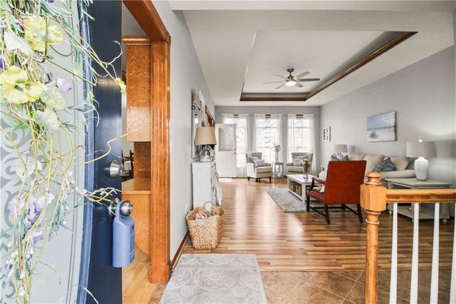 2337 Overbrook Drive, Blue Springs, MO 64029
