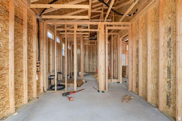 2385 PATRCIA DR, Santa Clara, UT 84765