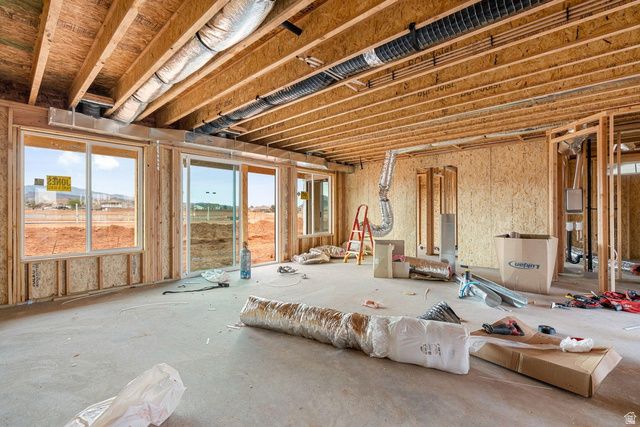 2385 PATRCIA DR, Santa Clara, UT 84765