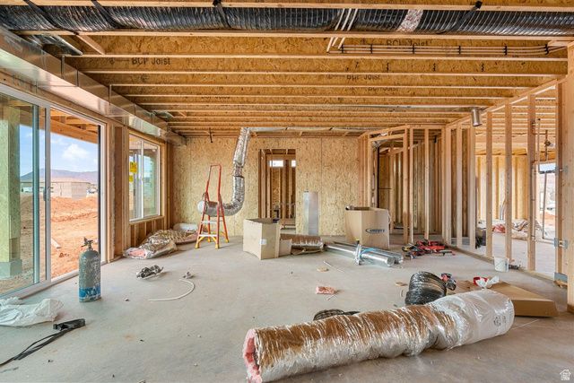 2385 PATRCIA DR, Santa Clara, UT 84765