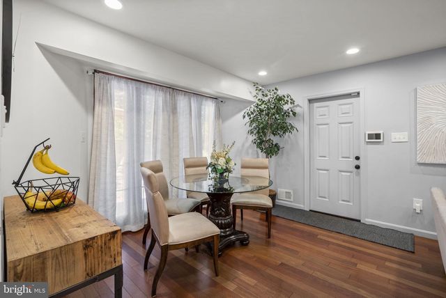 221 SURREY CIRCLE DR S, Fort Washington, MD 20744