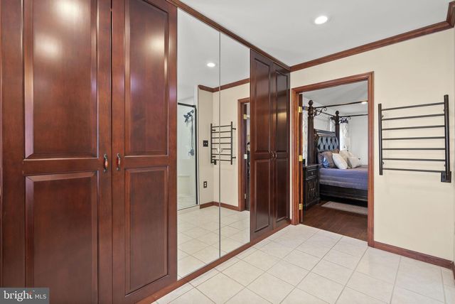 221 SURREY CIRCLE DR S, Fort Washington, MD 20744