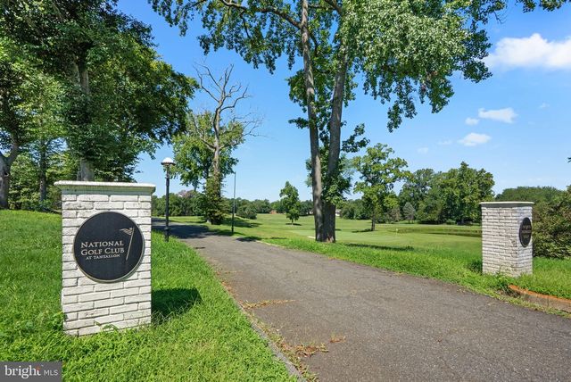 221 SURREY CIRCLE DR S, Fort Washington, MD 20744