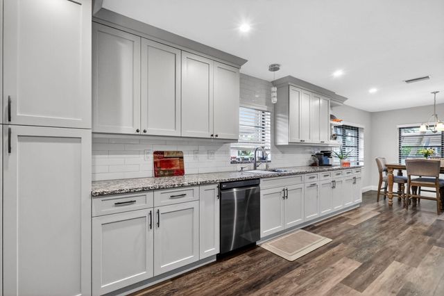 10659 Greentrail Drive S, Boynton Beach, FL 33436