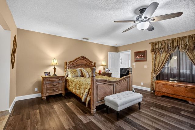 10659 Greentrail Drive S, Boynton Beach, FL 33436