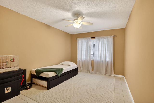 10659 Greentrail Drive S, Boynton Beach, FL 33436