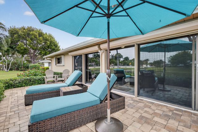 10659 Greentrail Drive S, Boynton Beach, FL 33436