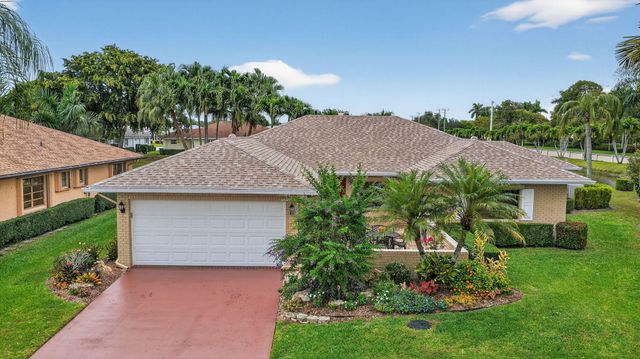 10659 Greentrail Drive S, Boynton Beach, FL 33436